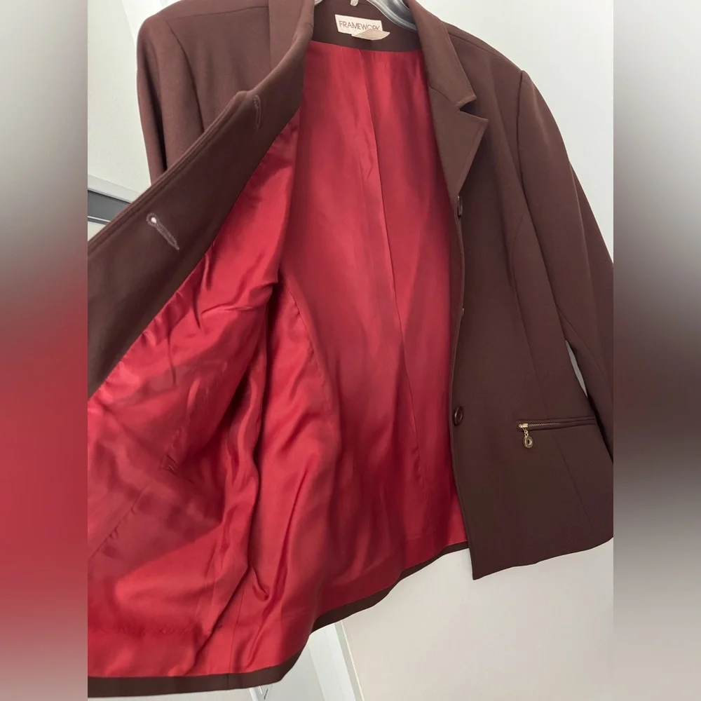 Blazer - Picture 1 of 4